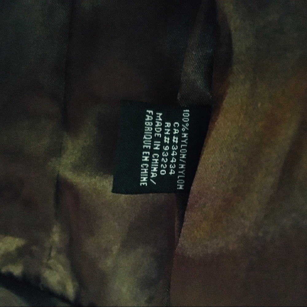 DC Puffer Jacket - Picture 10 of 12